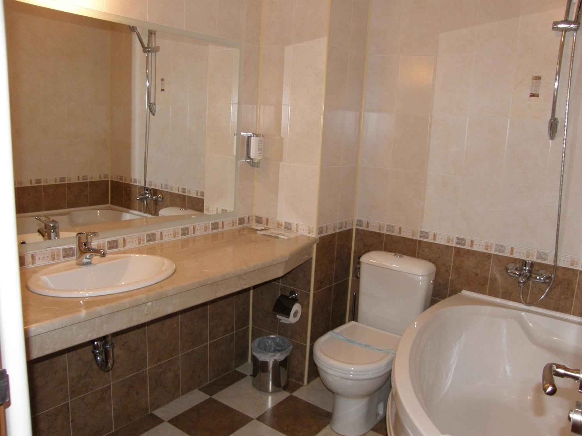 Hotel Center Априлци Экстерьер фото